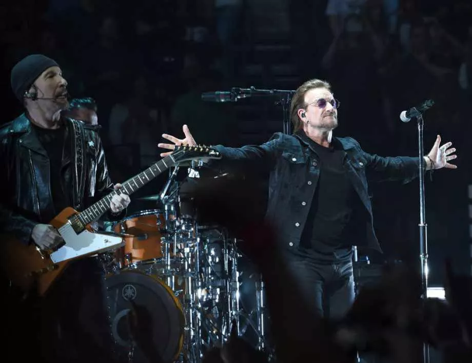 U2 ще пеят в Индия 