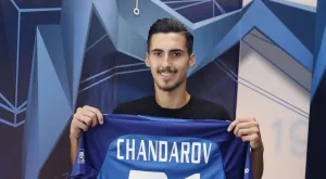 {{ otherArticle[0].article.title }}