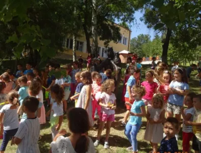 Проект за 10 990 евро реализира старозагорската детска градина „Светлина”