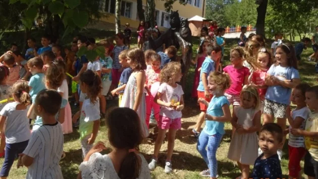 Проект за 10 990 евро реализира старозагорската детска градина „Светлина”