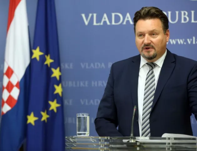 Хърватски министър подаде оставка след имотен скандал