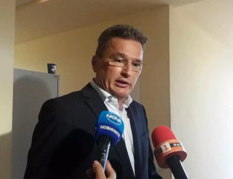 Свидетелят на обвинението за КТБ разказа за "манифактурата" на Цветан Василев