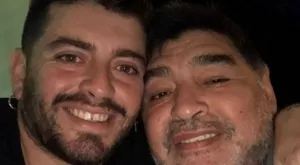 {{ otherArticle[0].article.title }}