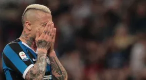 Наинголан вече официално е съотборник на Десподов