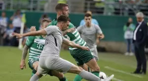 Лудогорец отново загуби от Ференцварош, бившо "канарче" наказа "орлите"