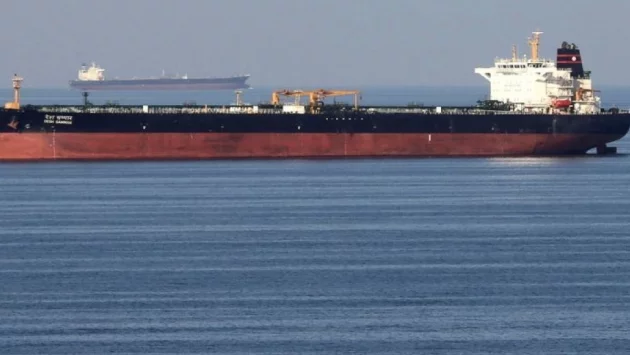 Иран задържа нов танкер за контрабанда на гориво 