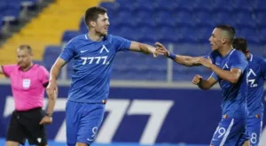 Холандски нападател е в София, преговаря с Левски