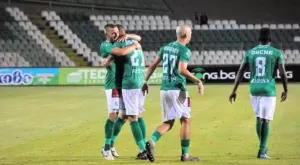 {{ otherArticle[0].article.title }}