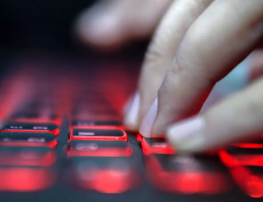 Германия привика руския посланик заради хакерска атака