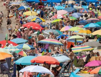 КЗП: Няма опасни плажни стоки на пазара 