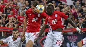 {{ otherArticle[0].article.title }}