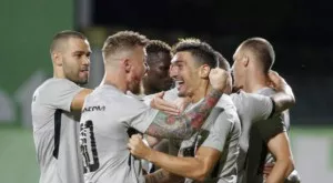 {{ otherArticle[0].article.title }}