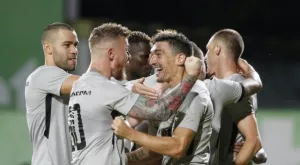 {{ otherArticle[0].article.title }}