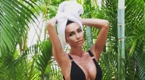 Биляна Дол показа секси тяло за 44-я си рожден ден (СНИМКА)