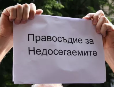 Чиновниците мълчат: За протеста срещу Гешев, за тол системата, за Нова телевизия и за един хотел