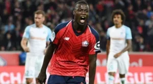 Никола Пепе минава медицински прегледи в Арсенал днес