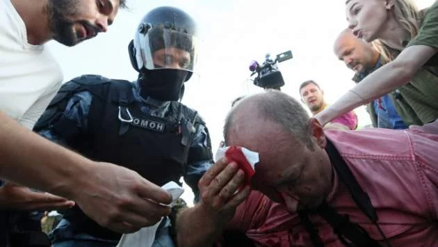 След Франция и Германия поиска от Русия да спре да арестува хора, защото протестират срещу властта