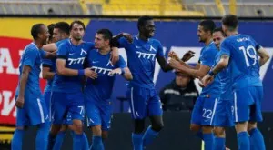 {{ otherArticle[0].article.title }}