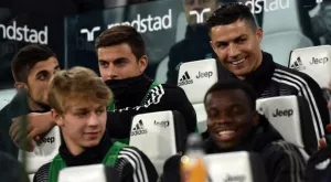 {{ otherArticle[0].article.title }}