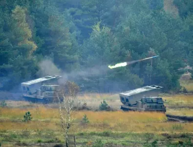 Съмнителни кадри на паднала ракета на територията на Беларус активираха руската пропаганда (СНИМКИ)