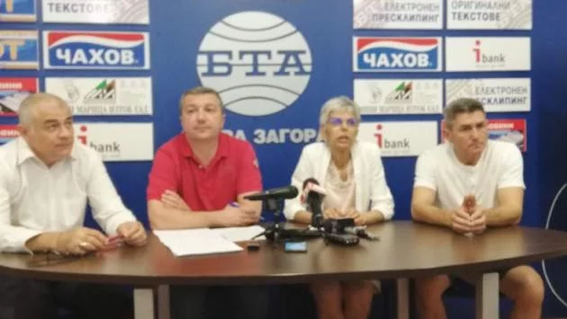 Държавата да изкупи прасетата от стопаните на пазарни цени искат червени депутати 