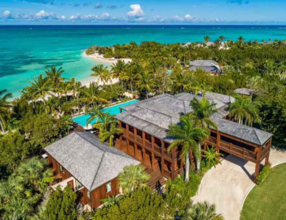 Брус Уилис продаде приказно имение на Карибите за 27 млн. долара (СНИМКИ)