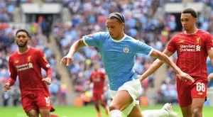 {{ otherArticle[0].article.title }}