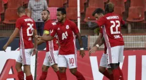 {{ otherArticle[0].article.title }}