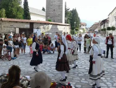 Фолклор, джаз и изкуство заливат Банско по време на най-големия летен форум в България