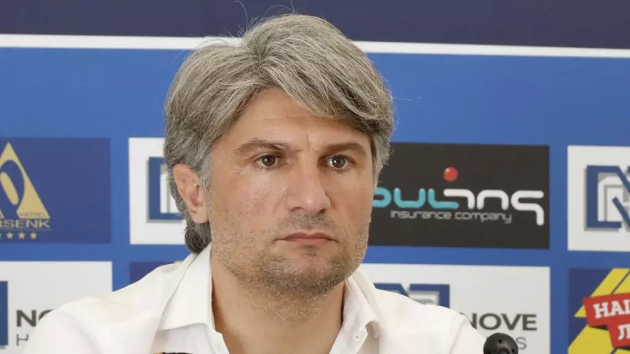 Спортният директор на Левски даде подробности за селекцията и дали ще привлекат Бодуров