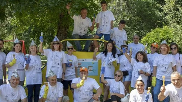 Доброволческа акция край езерото на Старозагорските бани (СНИМКИ) 