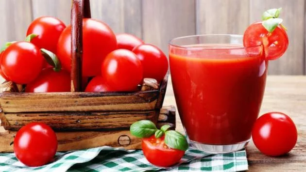 Какво се случва с тялото, ако пием доматен сок в продължение на година