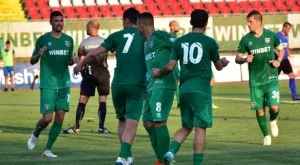 {{ otherArticle[0].article.title }}