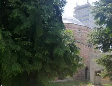 Музеят на религиите - единствената оцеляла при опожаряването на Стара Загора сграда (СНИМКИ)