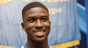 {{ otherArticle[0].article.title }}