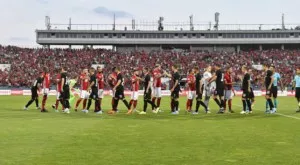 {{ otherArticle[0].article.title }}