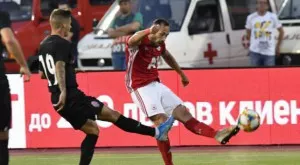 {{ otherArticle[0].article.title }}