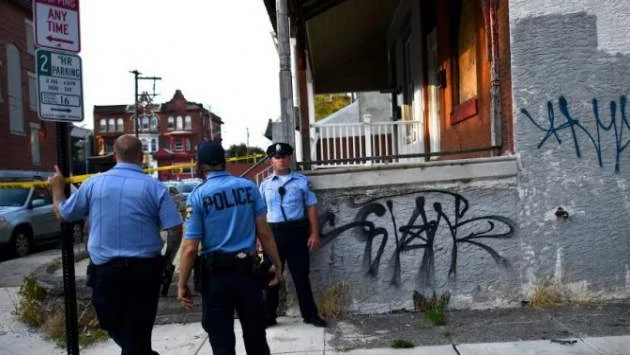 Стрелба във Филаделфия: Стрелец рани шестима полицаи