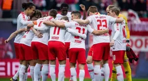 Лидерът в Германия с кошмарна издънка, рискува пълно стопяване на преднината