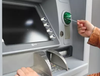 Банкомати в Румъния бяха заредени с фалшиви евро