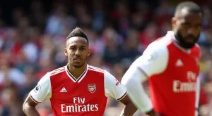 {{ otherArticle[0].article.title }}