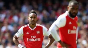 Арсенал с нова политика: Предлага нов договор на две от звездите си, но без да увеличава заплатите