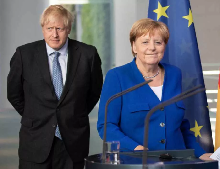 Разговор между Меркел и Джонсън отдалечи още съгласието за Brexit