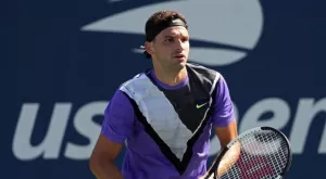 {{ otherArticle[0].article.title }}