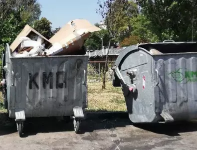 Откраднаха кофи за боклук в Бургас, те обаче са с GPS