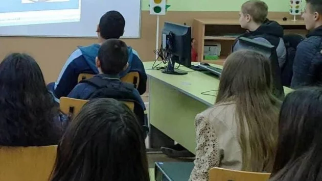 В Асеновградско се увеличават паралелките с брой ученици под минималния праг