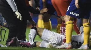 Това ли е най-бруталната контузия във футбола? (ВИДЕО + СНИМКИ 18+)