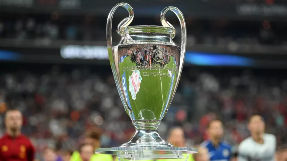 УЕФА дава предимство на първенствата, Шампионска лига и Лига Европа ще се играят август