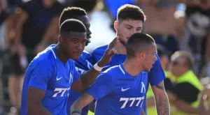 {{ otherArticle[0].article.title }}