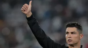 {{ otherArticle[0].article.title }}